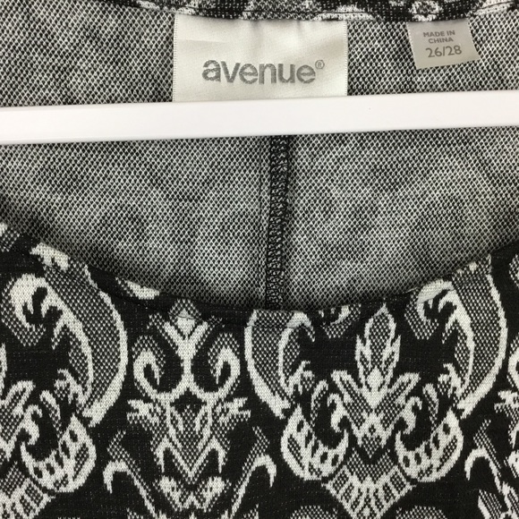 AVENUE DRESS | SIZE 26/28 - Picture 3 of 4